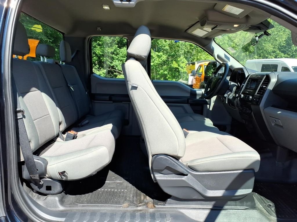 Certified Used 2022 Blue Metallic Ford XL image 17