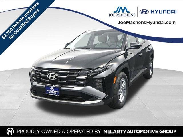 New 2026 Black Hyundai SE FWD image 4