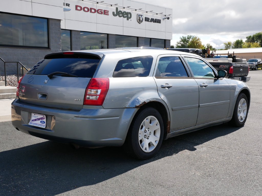 Used 2006 Silver Dodge Base image 8