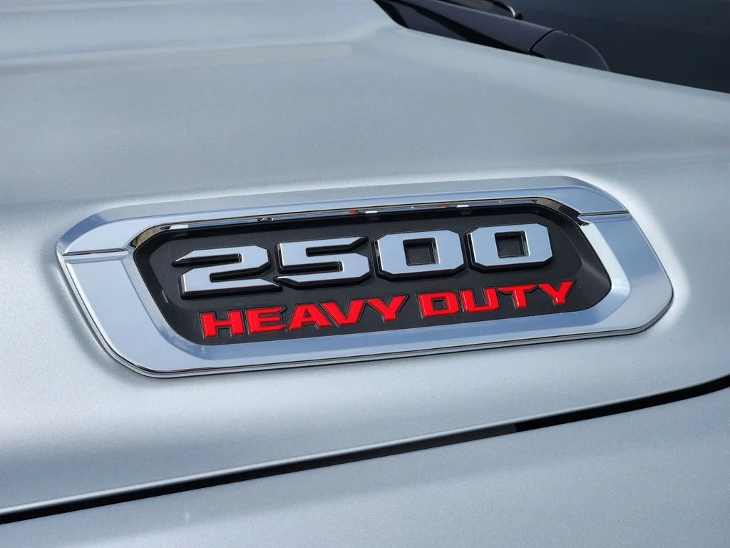 New 2026 Silver-Zynith Exterior Paint RAM Tradesman image 8