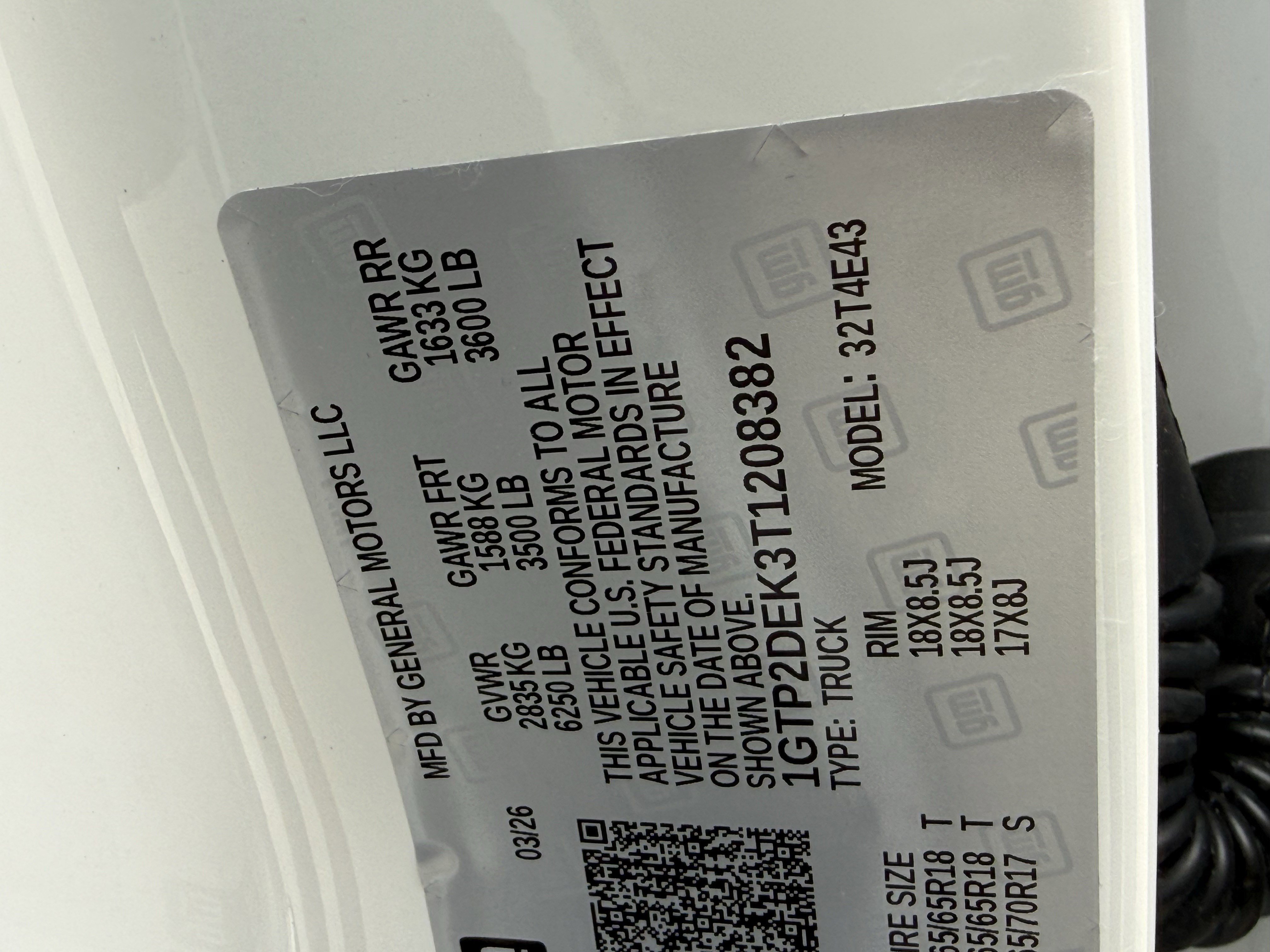 2026 GMC Canyon AT4 - Photo 17