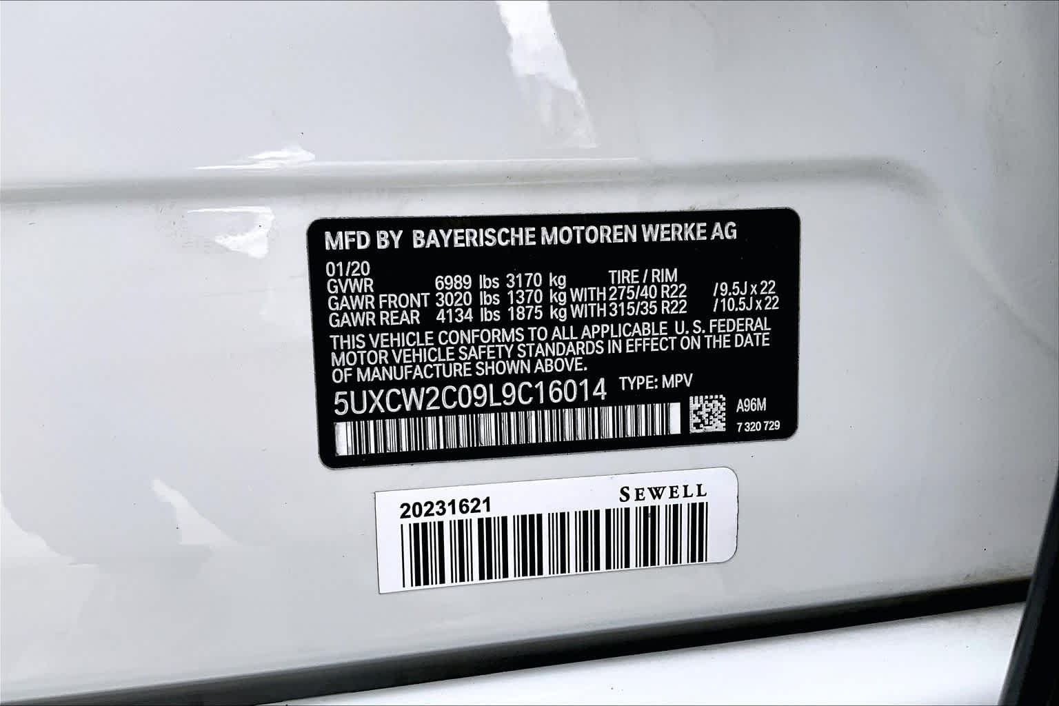 Used 2020 Mineral White Metallic BMW xDrive40i image 37