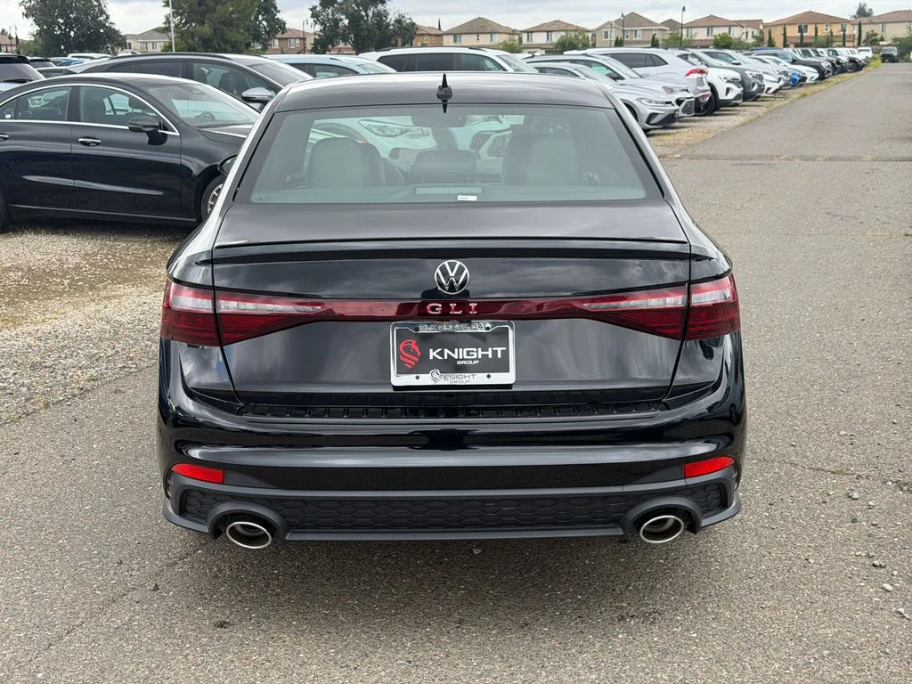 New 2026  Volkswagen 2.0T Autobahn image 8