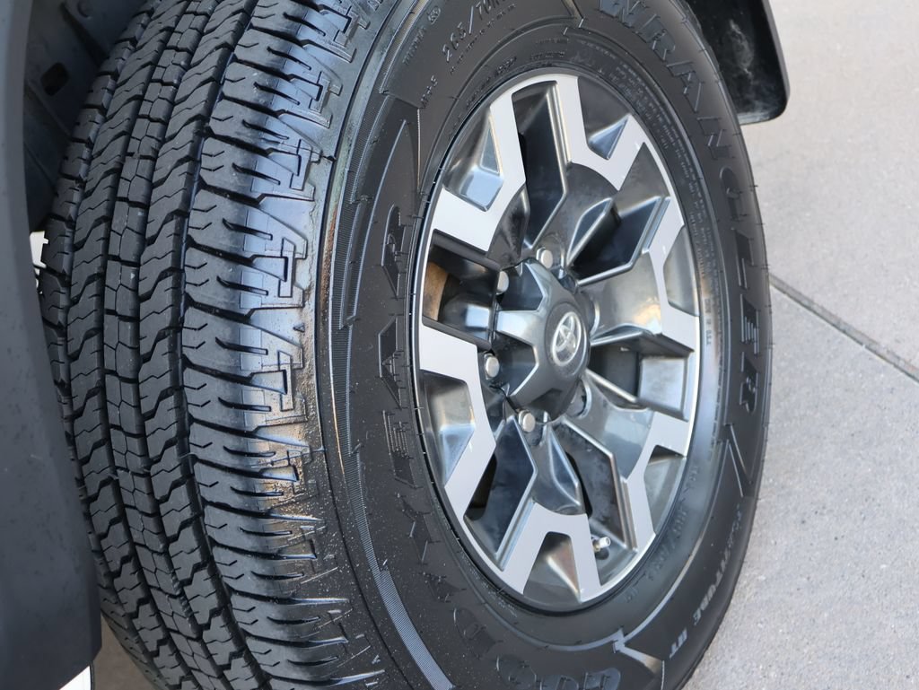 2020 Toyota Tacoma TRD Off Road - Photo 38