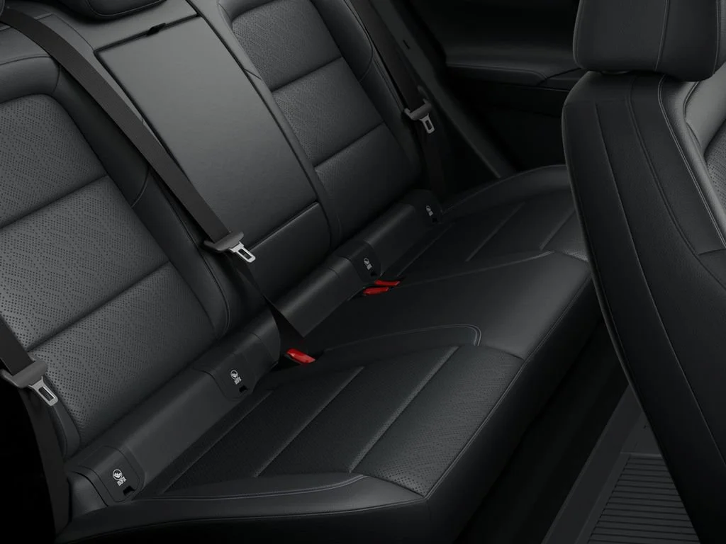 2027 Chevrolet Equinox LT - Photo 10