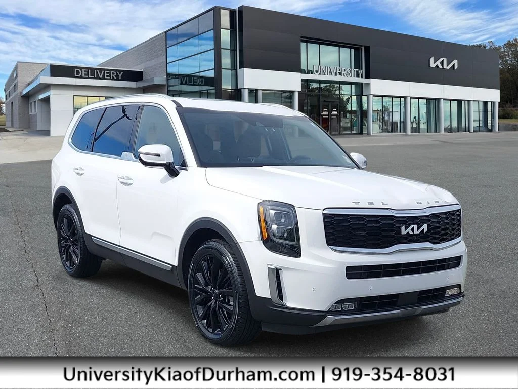 Used 2022 White Kia SX image 1