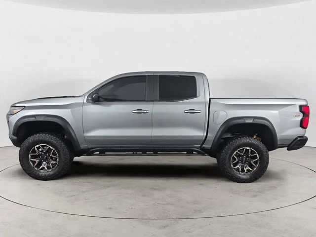 Used 2024 Sterling Gray Metallic Chevrolet ZR2 image 2