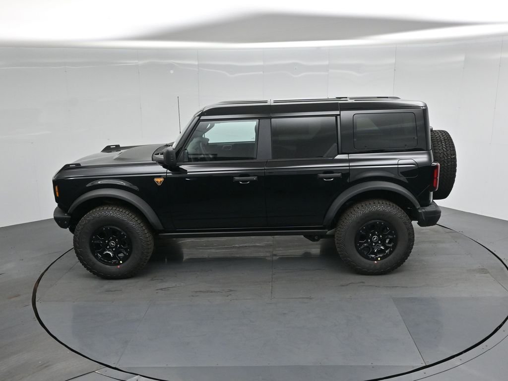New 2026 Shadow Black Ford Badlands image 43