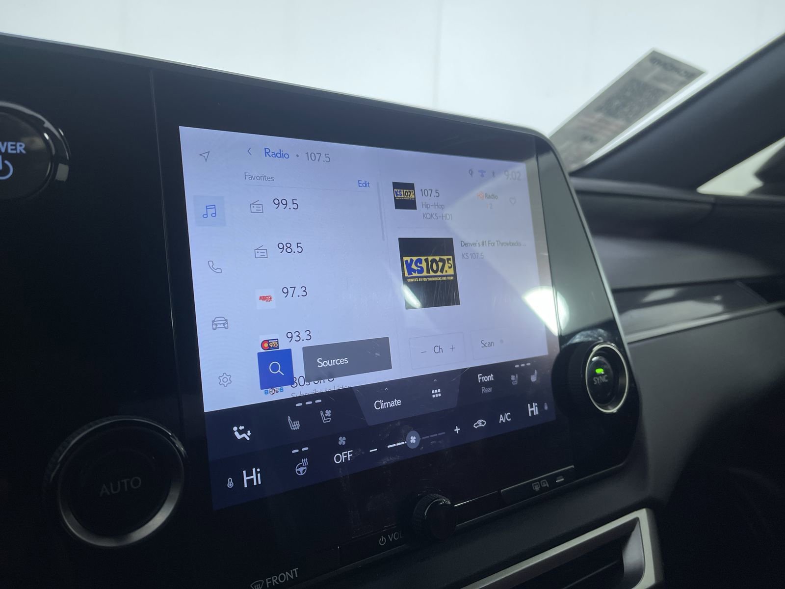 Used 2023 Iridium Lexus RX 500h F SPORT Performance image 18