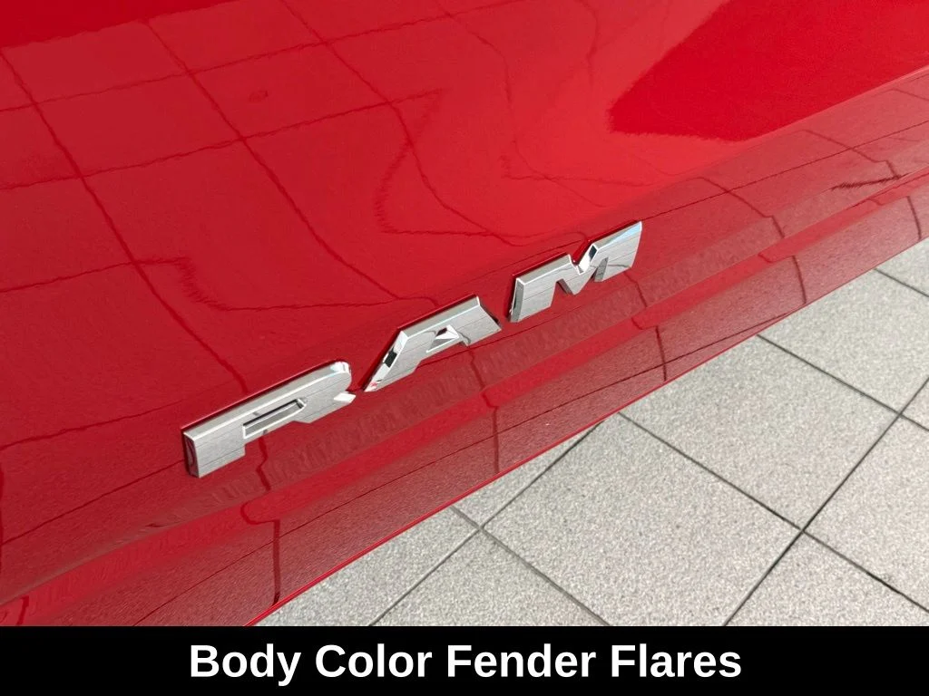 New 2026 Molten Red Pearl-Coat Exterior Paint RAM Big Horn/Lone Star image 30
