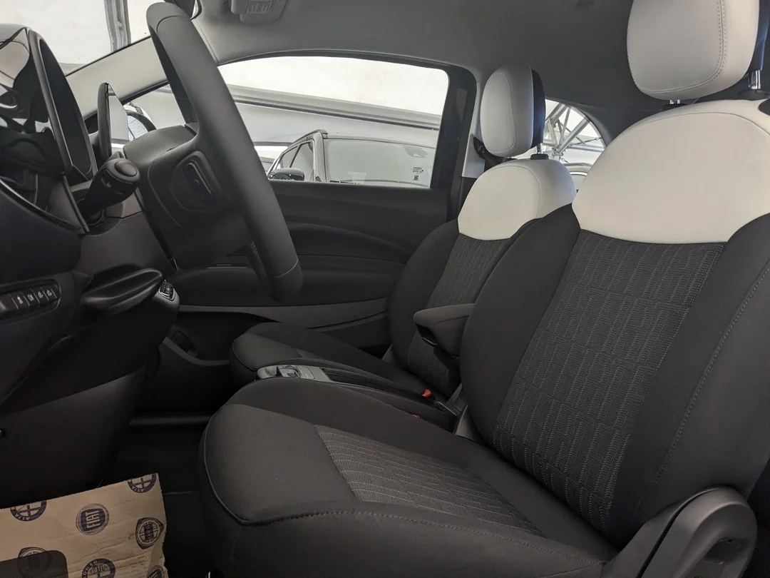 New 2026 Black FIAT Pop - - FWD - 42kWh Electric - Heated Seats - Lane Keep Assist - Rear Camera & More! image 15