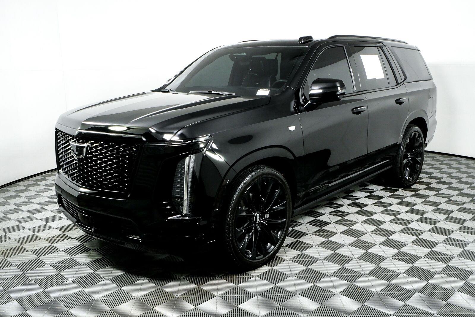 Used 2025 Black Raven Cadillac Sport Platinum image 28