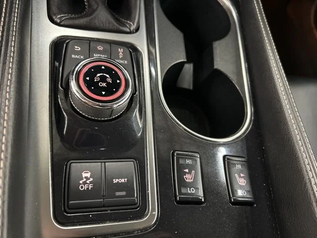 Used 2023  Nissan 3.5 SL image 19