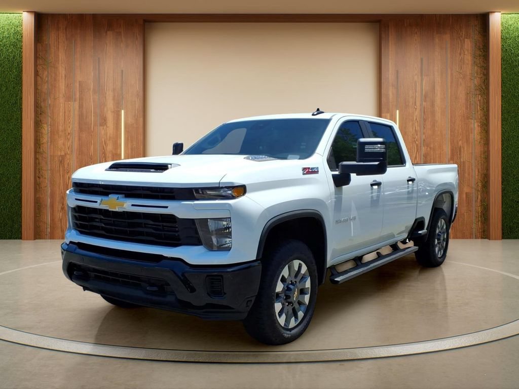 New 2026 Summit White Chevrolet Custom image 27