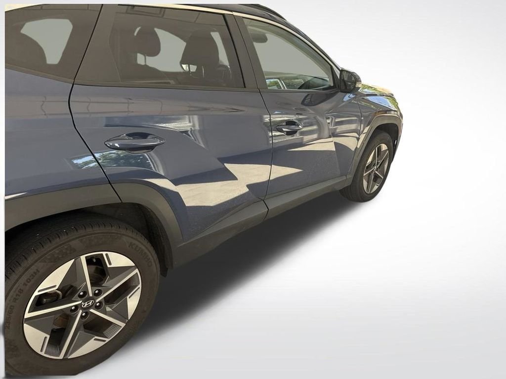 Used 2025 Blue Hyundai SEL Convenience image 9