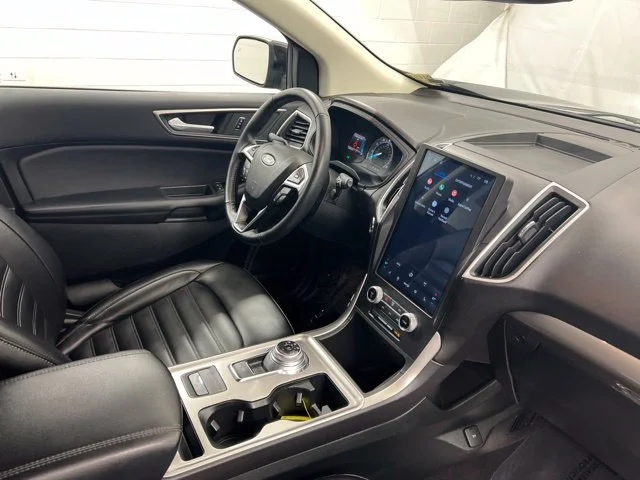 Used 2024 Black Ford SEL image 23