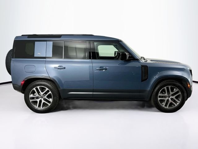 Certified Used 2024 Tasman Blue Land Rover S image 4