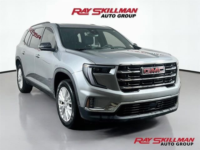 Used 2024 Silver GMC Elevation image 1