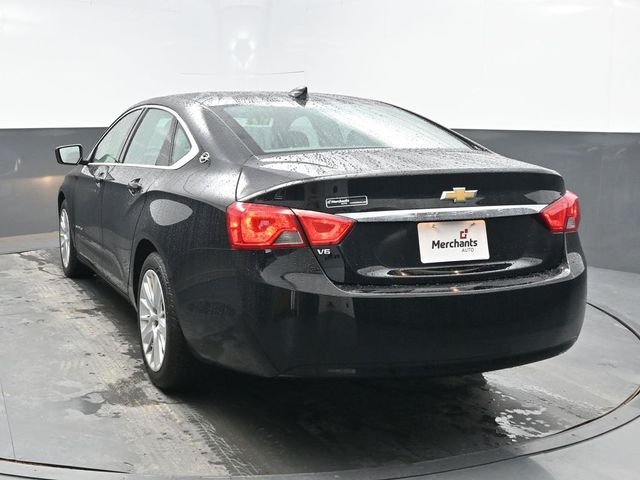 Used 2017 Black Chevrolet LS image 5