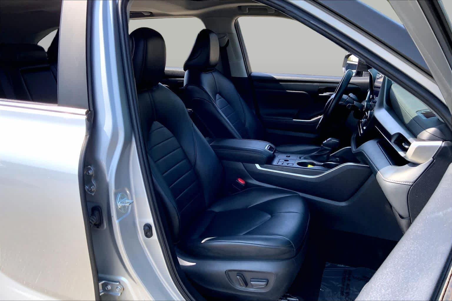 Used 2023 Celestial Silver Metallic Toyota Hybrid XLE image 9