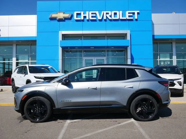 Used 2024 Chevrolet Equinox EV Launch Edition with VIN 3GN7DPRR8RS240388 for sale in Roseville, Minnesota