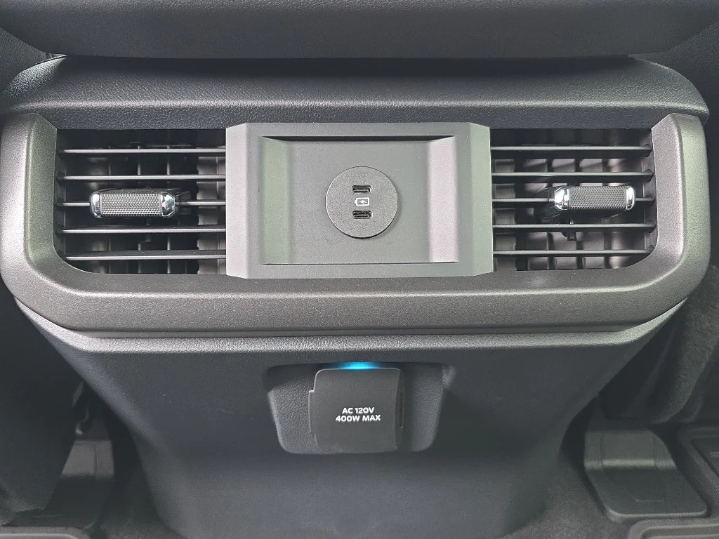 New 2025 Agate Black Metallic Ford FP 700 image 21