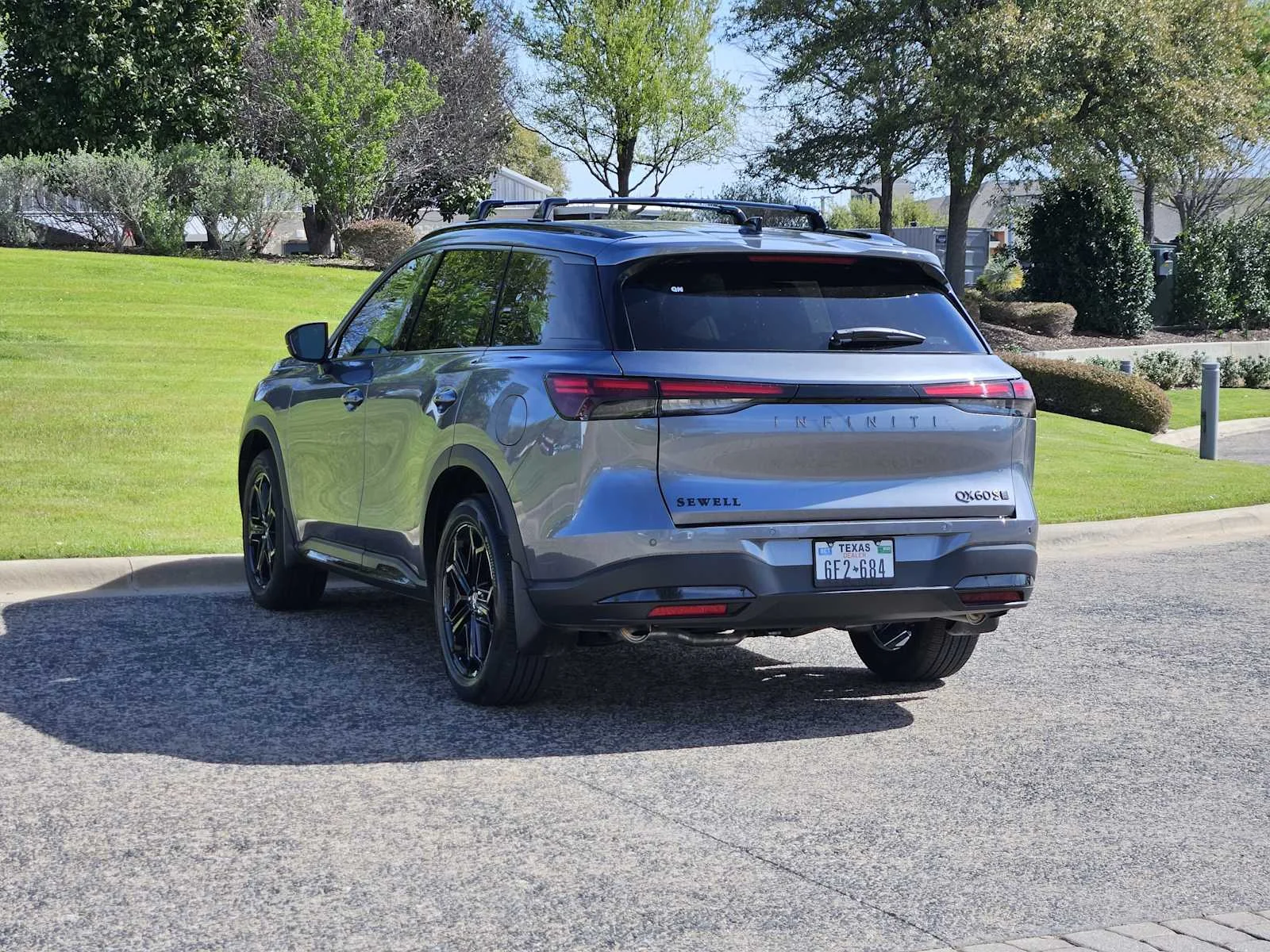 New 2026 GRAPHITE SHADOW INFINITI Sport AWD image 3