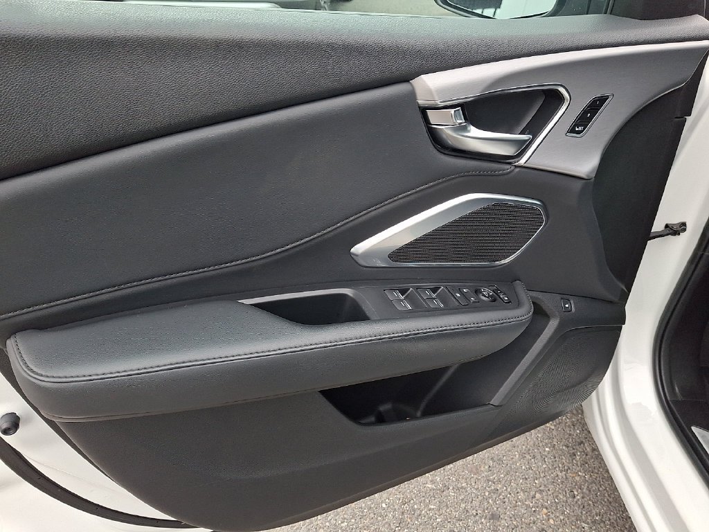 Used 2020 White Acura Base image 12