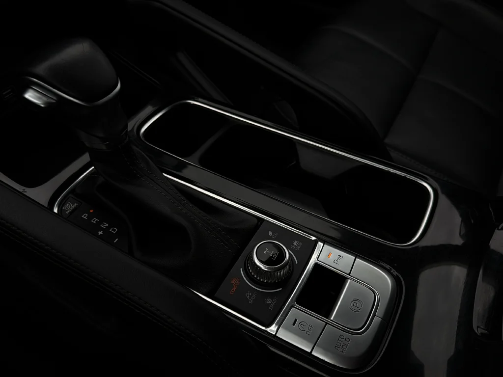 Used 2024 Ebony Black Kia EX image 20