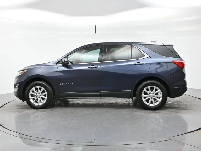 Used 2018 STORM BLUE METALLIC Chevrolet LT image 4