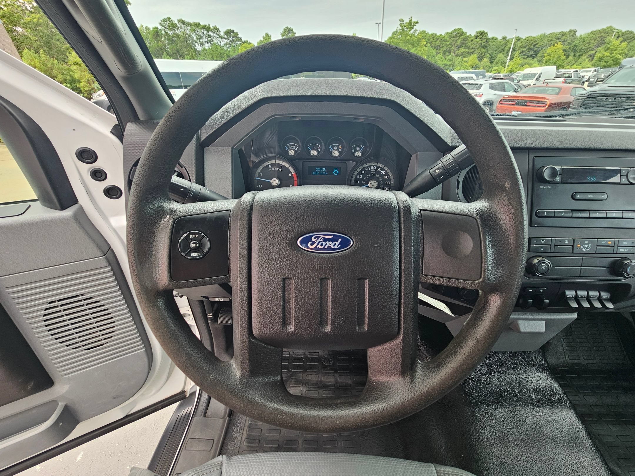 Used 2015 Oxford White Ford XL image 14