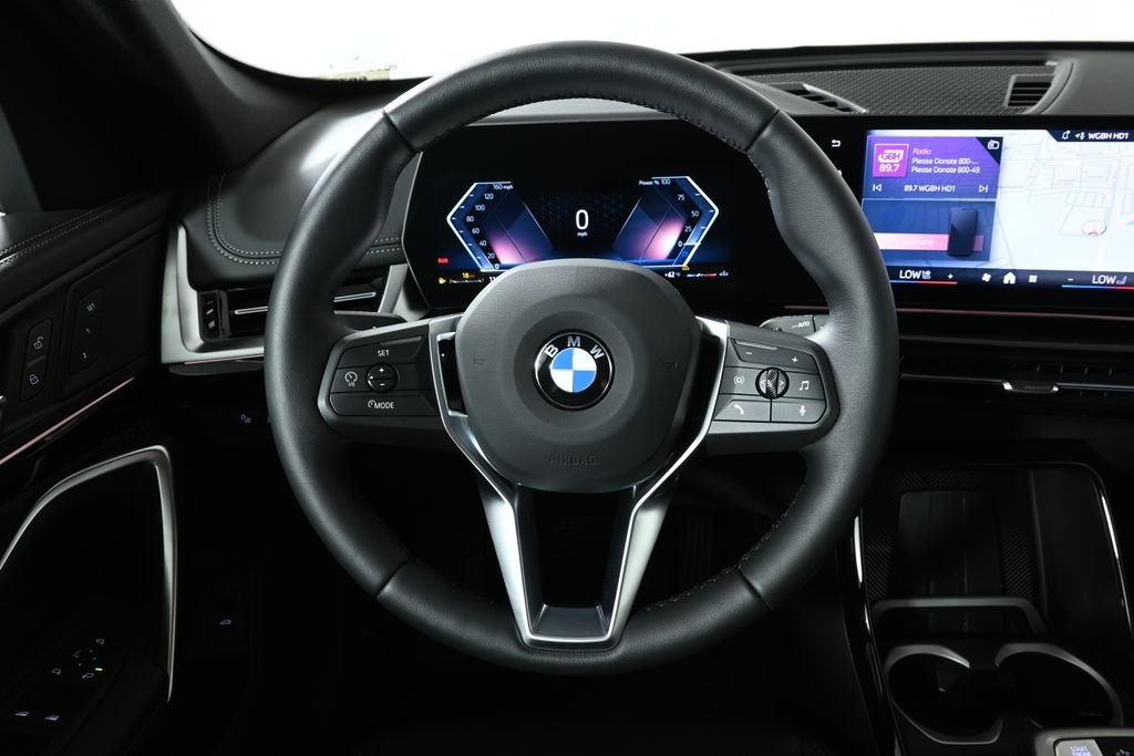 New 2026 Green Metallic BMW xDrive28i image 18