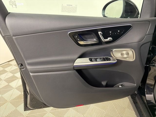 New 2026 Obsidian Black Metallic Mercedes-Benz GLC 300 image 12