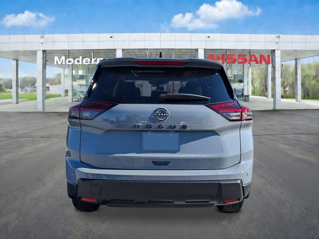 New 2026 Boulder Gray Pearl Nissan Dark Armor™ image 4