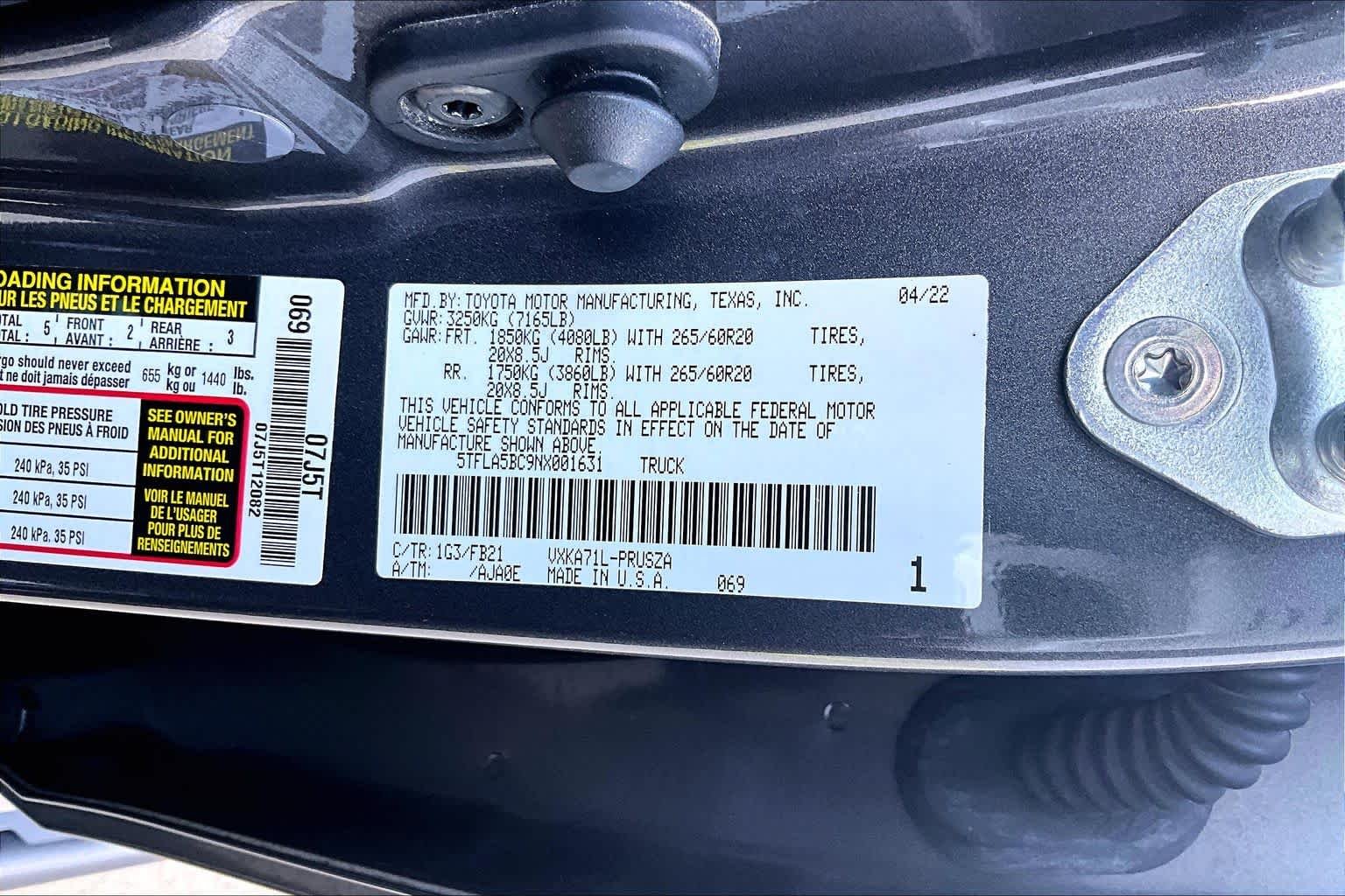 Used 2022 Magnetic Gray Metallic Toyota SR5 image 29