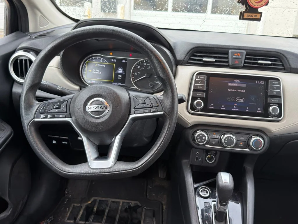 Used 2021 Black Nissan 1.6 SV image 11