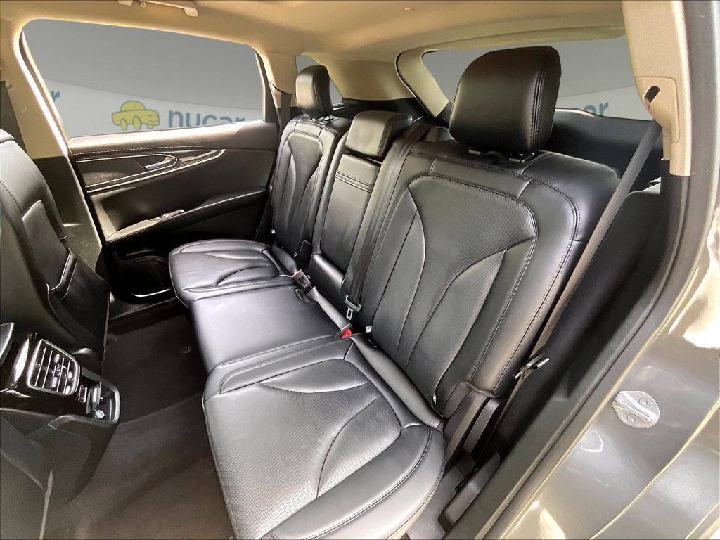 Used 2023 Asher Gray Metallic Clearcoat Lincoln Reserve image 15