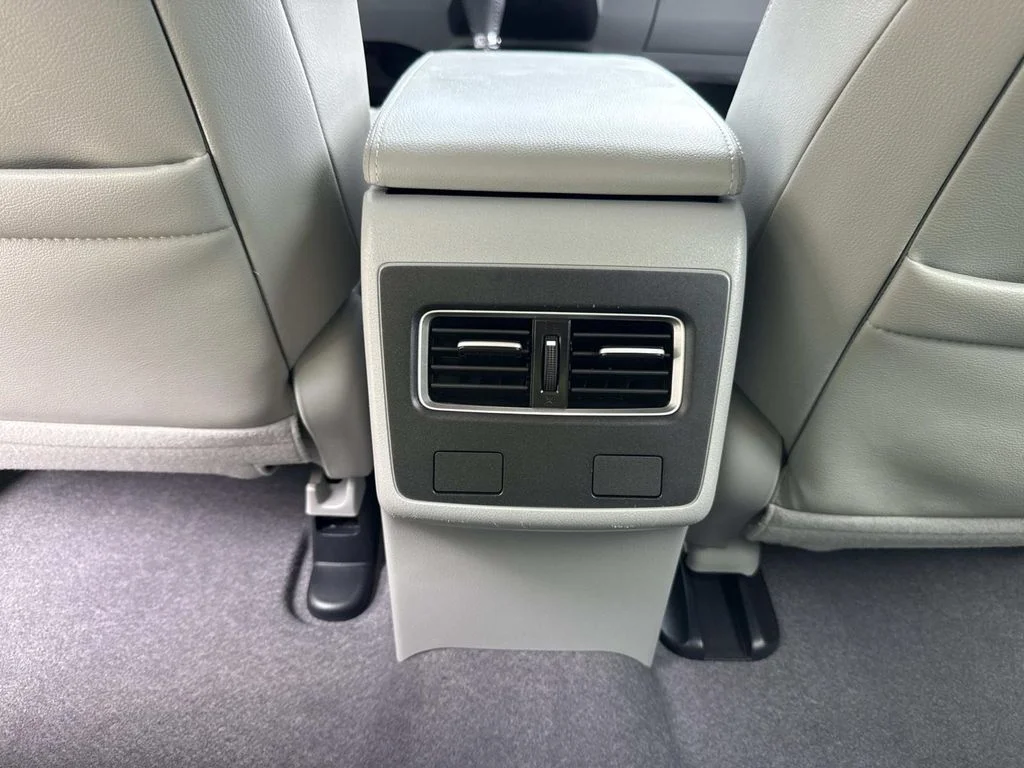 Used 2017  Acura  image 20