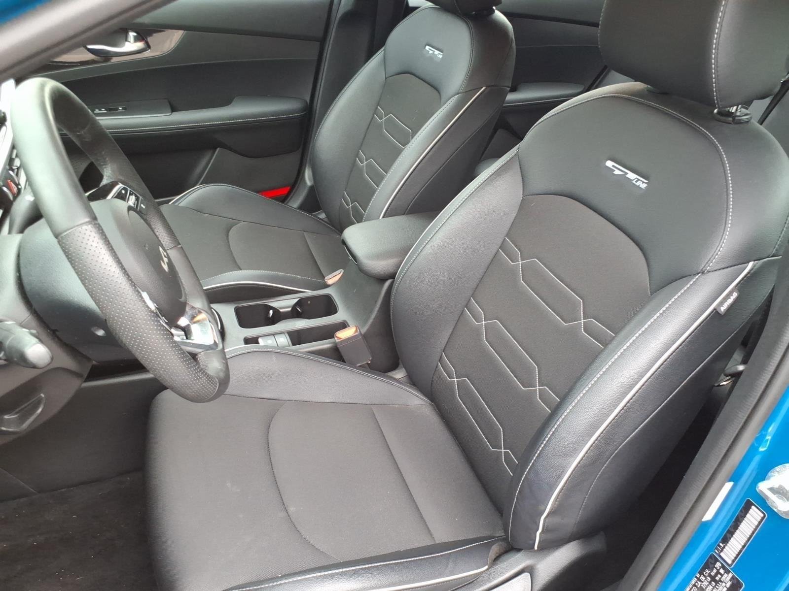 Used 2023 Sporty Blue Kia GT-Line image 11