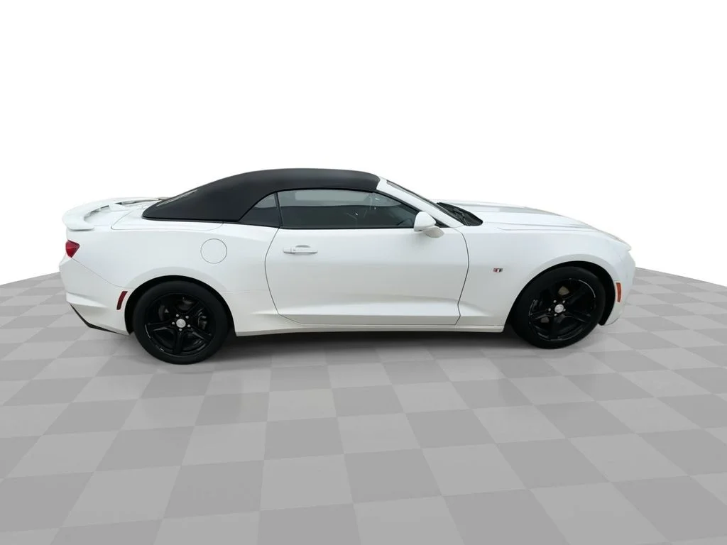 Certified Used 2020 White Chevrolet 1LT image 9