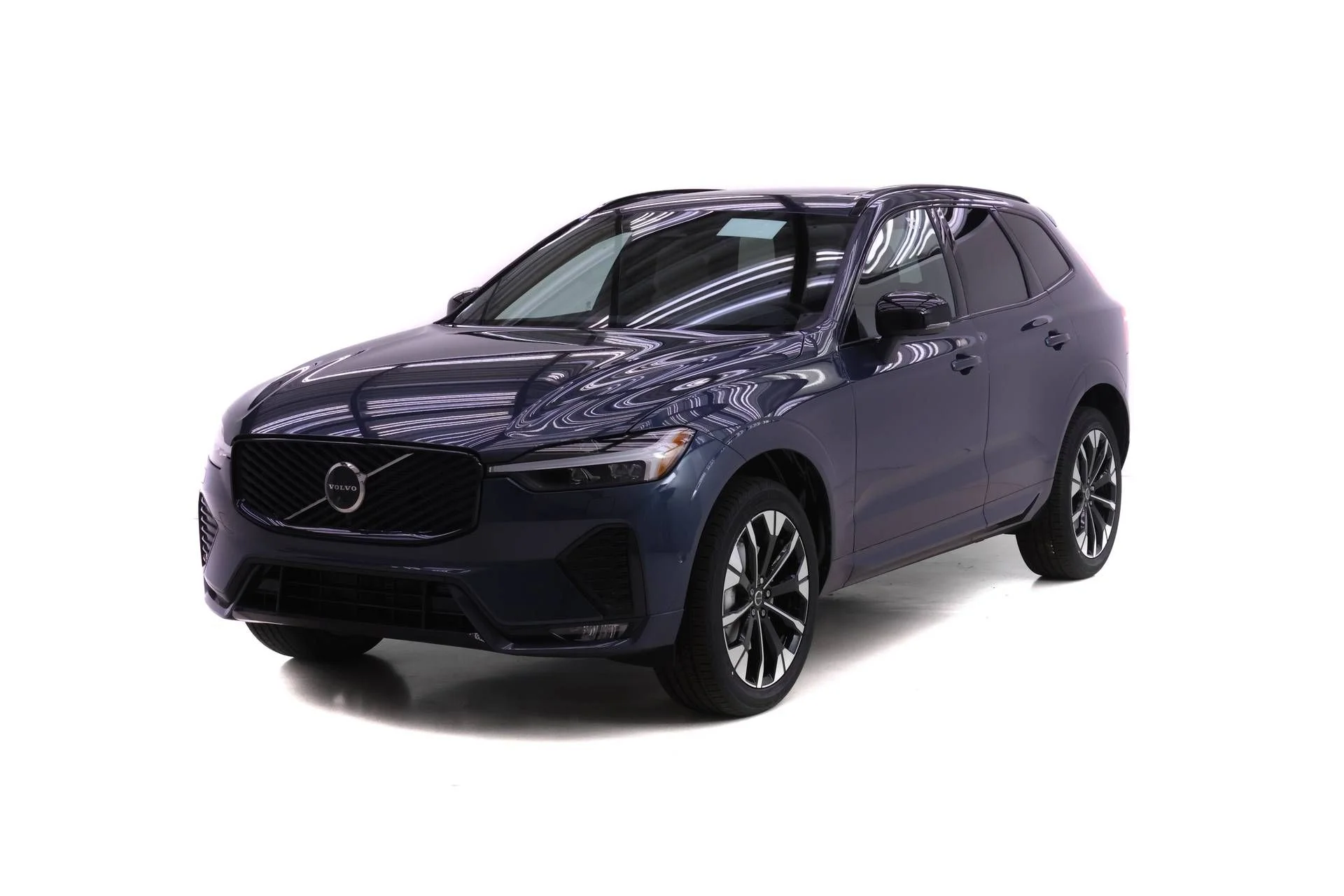 2026 Volvo XC60 Plus