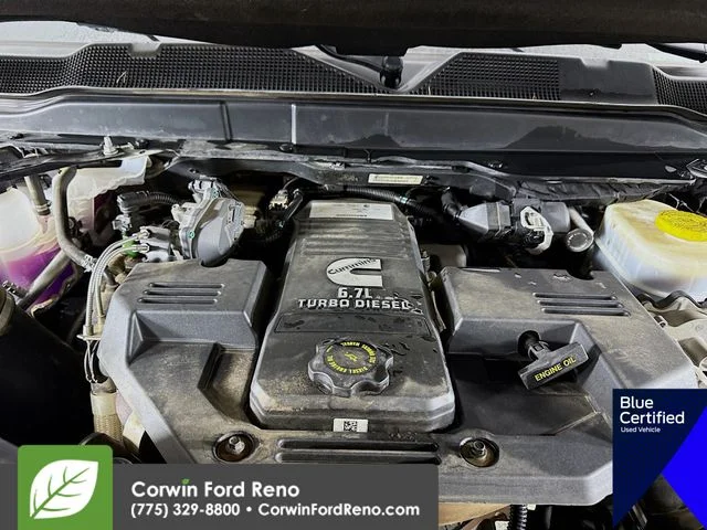 Certified Used 2020 Bright White Clearcoat Ram Laramie image 32