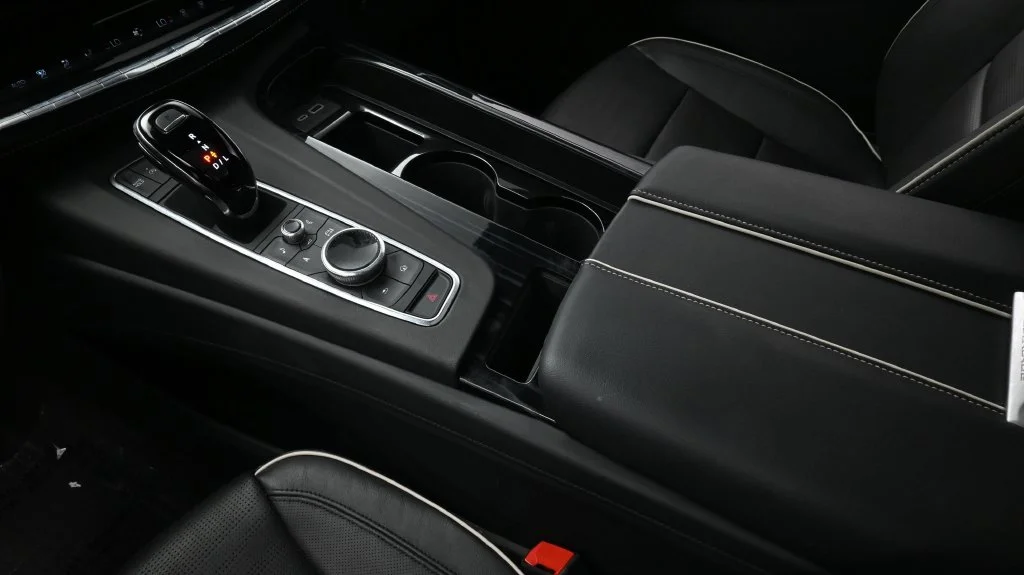 Used 2023 Red Cadillac Sport image 23