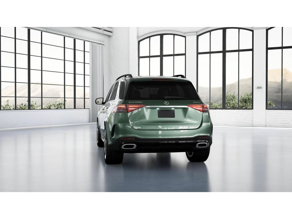 New 2026 MANUFAKTUR Ireland Mid Green Metallic Mercedes-Benz GLE 450 image 68