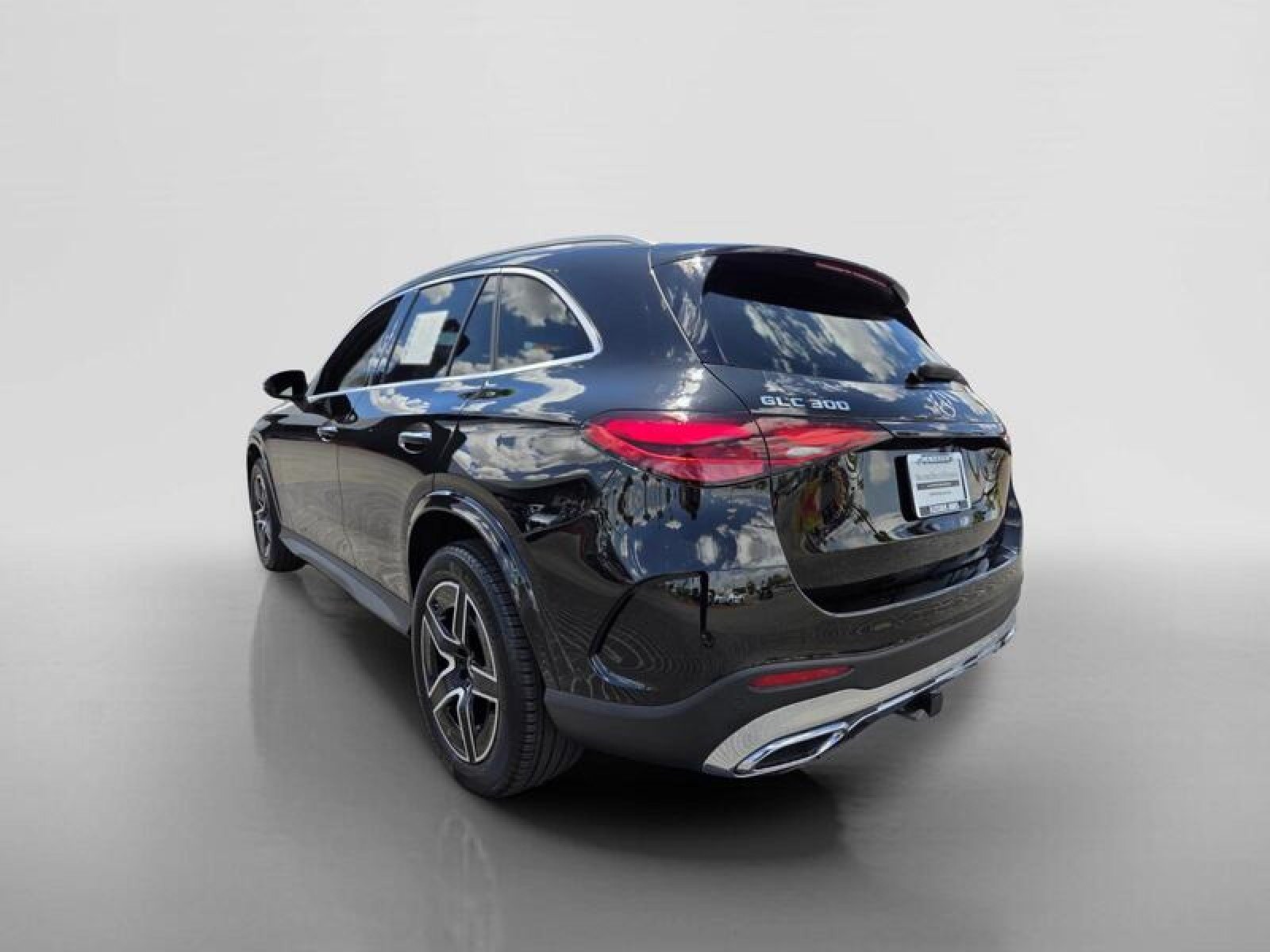 Certified Used 2024 Obsidian Black Metallic Mercedes-Benz GLC 300 image 3