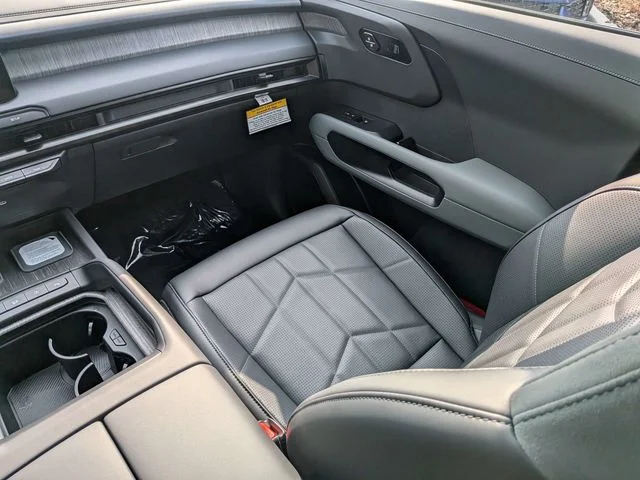 New 2027 Ebony Black Kia X-LINE SX PRESTIGE image 15