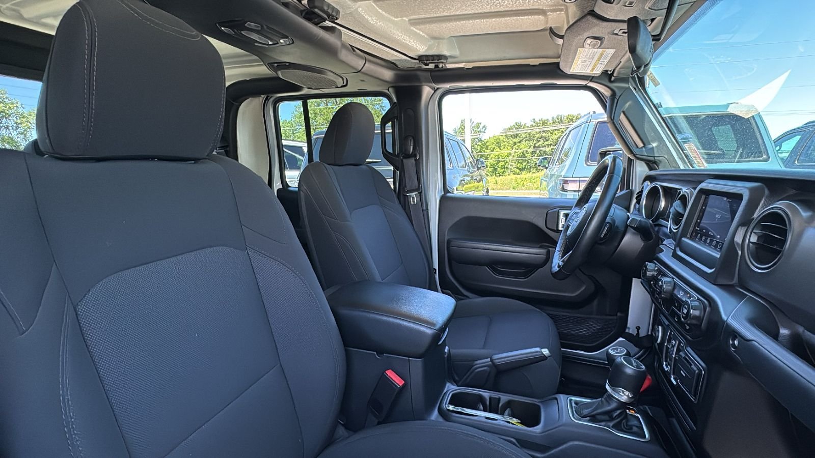 Certified Used 2022 Silver Jeep Sport image 18