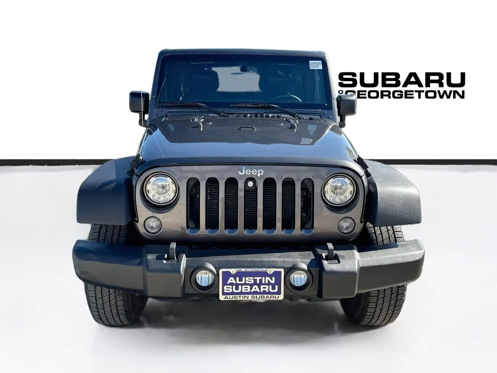 Used 2017 Gray Jeep Unlimited Rubicon image 2