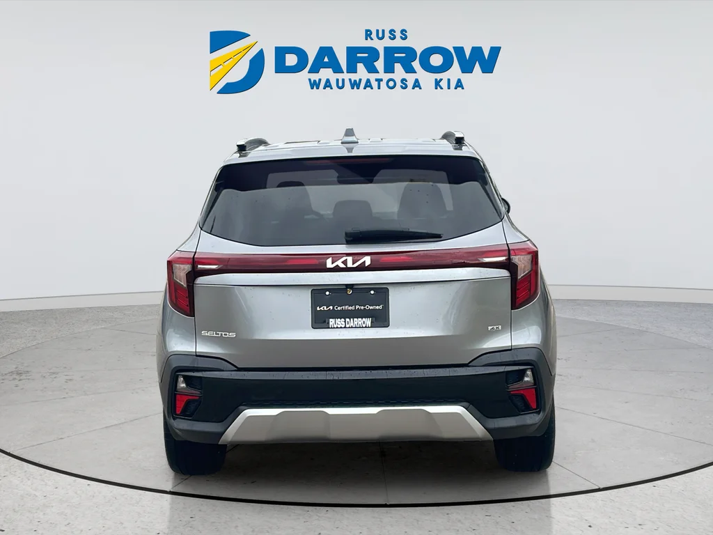 Used 2024 Gray Kia SX image 4