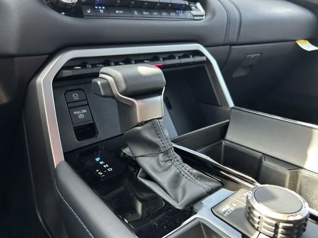 New 2026 Wind Chill Pearl <sup>1</sup> Toyota Tundra Platinum image 42